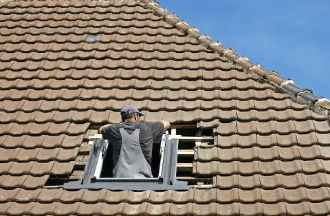 Pose de velux - La Chapelle-d'Angillon